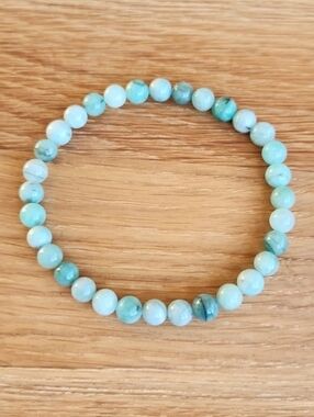 Green Colombia Emerald Beads Bracelet, Stretch, Hand Crafted